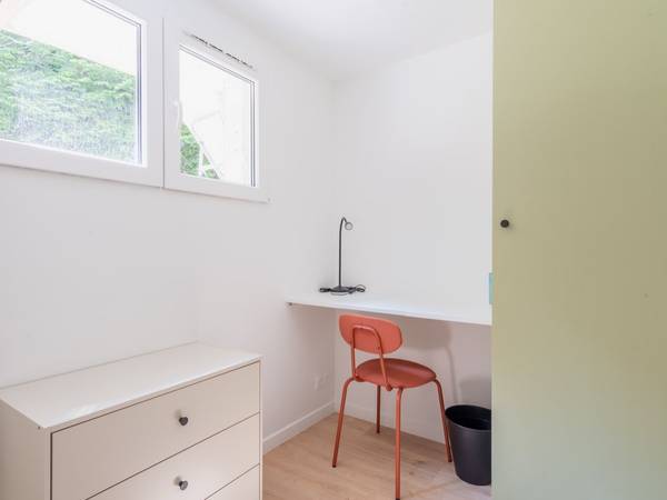 Colocation / Maison 10 pièces de 220 m², Villejuif, Rue de la Chapelle / Photo 2