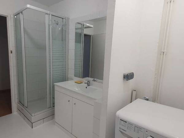 Colocation / Appartement 4 pièces de 85 m², Béziers, Rue André Nougaret / Photo 11