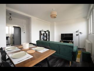 Colocation / 4 rooms apartment · 69 m², Le Mans, avenue de Belgrade