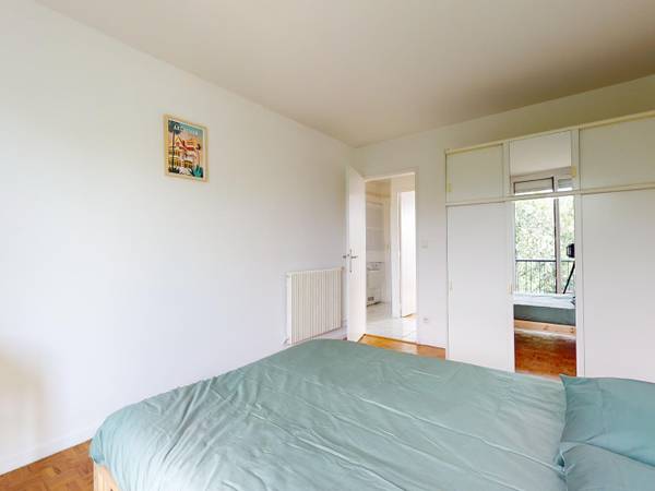 Colocation / Appartement 4 pièces de 67 m², Pessac, Avenue Léon Blum / Photo 2