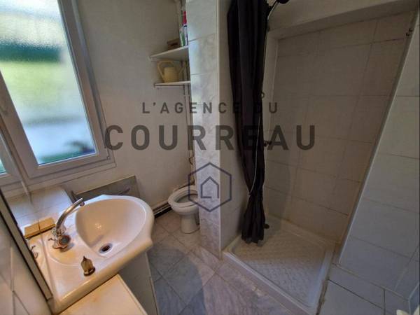 Location / Appartement 2 pièces de 35 m², Montpellier, Rue de la Fontaine Saint-Berthomieu / Photo 4