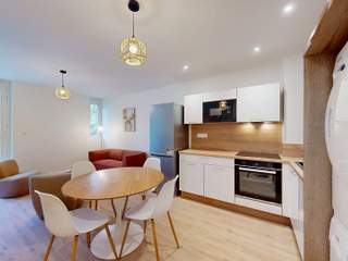 Colocation / Appartement 5 pièces de 77 m², Rennes, Square du Dauphiné