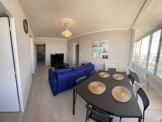 Room share / 5 rooms apartment · 90 m², Marseille, Boulevard du Redon