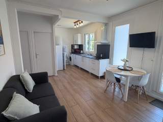 Colocation / Appartement 4 pièces de 63 m², Tarbes, Place de Verdun