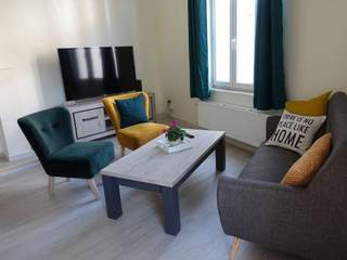 Flatsharing / 6-bedroom house · 150 m², Charleroi, Rue de Lodelinsart