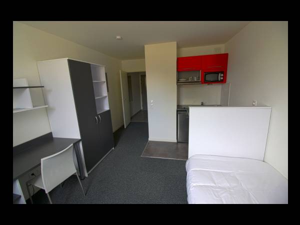 Location / Résidence 1 pièce de 24 m², Troyes, 21 Ter Rue de Beauregard / Photo 11