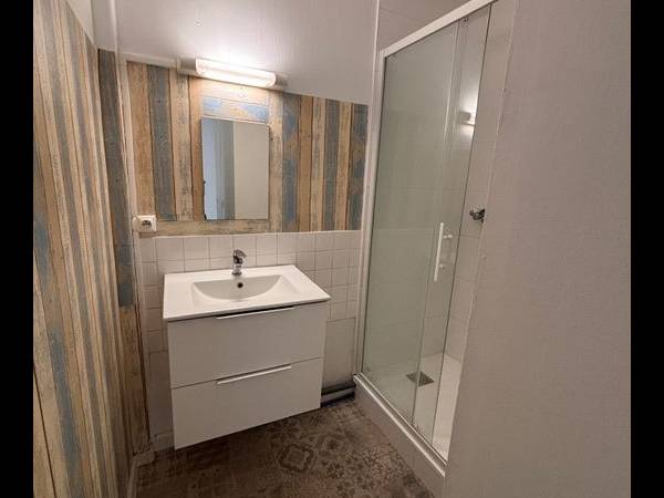 Location / Studio, Agen / Photo 2