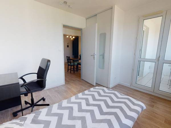 Colocation / Appartement 4 pièces de 65 m², Toulouse, Rue Paul Lambert / Photo 2