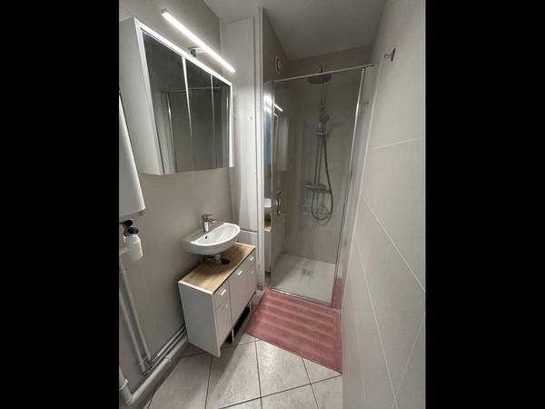 Colocation / Appartement 5 pièces de 103 m², Bischheim, Avenue Charles de Gaulle / Photo 11