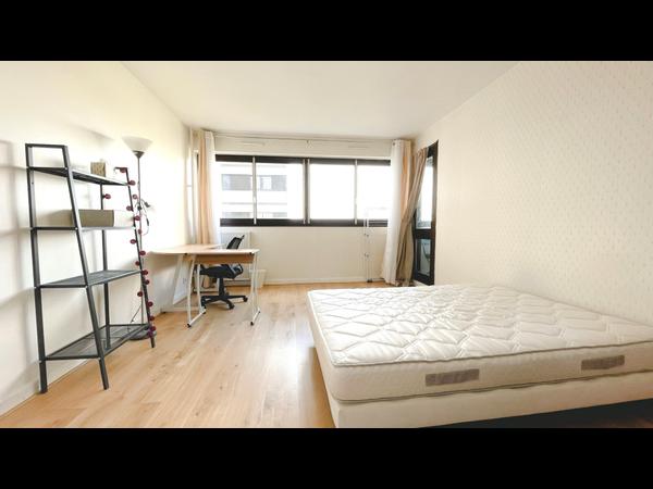 Flatsharing / 3-bedroom flat · 70 m², Créteil, Allée Jean de la Bruyère / Photo 2