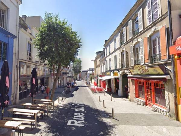 Colocation / Appartement 6 pièces de 133 m², Le Mans, Rue du Port / Photo 19