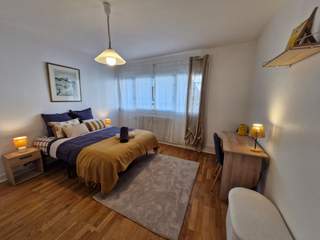 Room share, 6 rooms apartment, Le Mans
