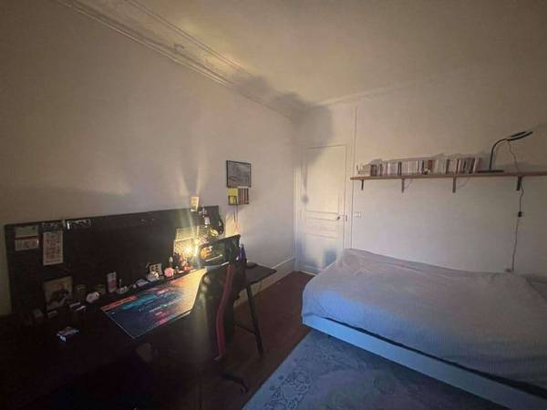 Sous-location / Appartement 3 pièces de 65 m², Courbevoie, Rue de Bezons / Photo 2