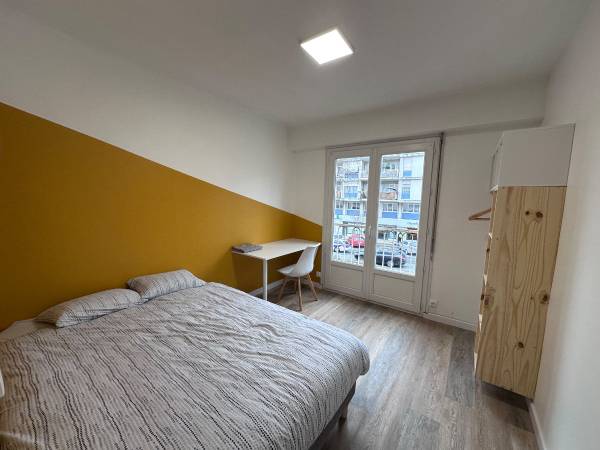 Colocation / Appartement 5 pièces de 80 m², Angers, Rue Pierre Lise / Photo 6