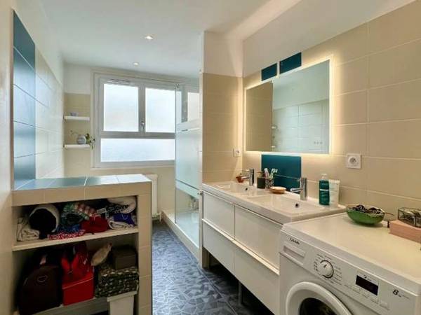 Sous-location / Appartement 3 pièces de 70 m², Lyon, Rue Antoine Charial / Photo 7
