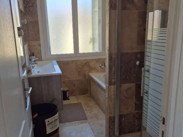 Colocation / Appartement 5 pièces de 78 m², Toulon, Avenue Emile Vincent / Photo 14