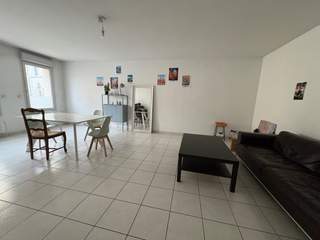 Colocation / Appartement 4 pièces de 93 m², Lyon, Rue des Tuileries