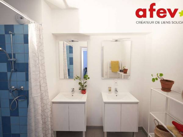 Colocation / Appartement 4 pièces de 80 m², Roubaix, Rue de la Guinguette / Photo 4