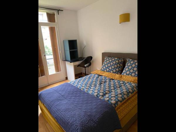 Colocation / Appartement 5 pièces de 83 m², Rosny-sous-Bois, Rue Des Berthauds / Photo 2