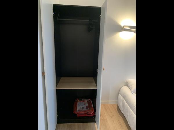 Colocation / Hôtel particulier 4 pièces de 65 m², Croix, Rue de la Duquenière / Photo 21