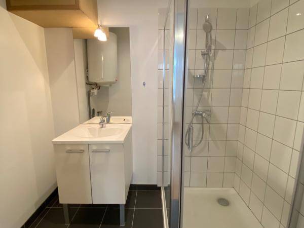 Location / Studio de 25 m², Nancy, Rue Saint Nicolas / Photo 4