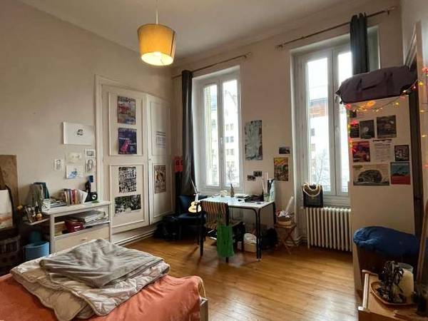 Sous-location / Appartement 6 pièces de 80 m², Grenoble, Avenue de Vizille / Photo 2