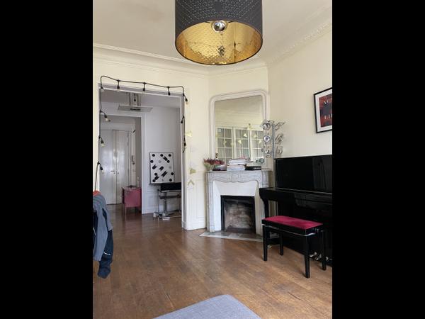 Sublet / 6-bedroom flat · 140 m², Paris / Photo 3