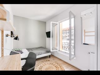 Colocation / Maison 10 pièces de 188 m², Nanterre, Rue Michelet