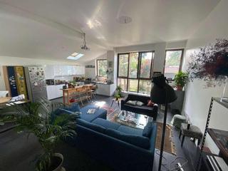 Sublet / 5-bedroom duplex · 140 m², Montreuil, Rue de la Solidarité