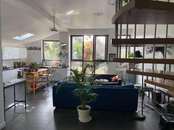 Sous-location / Duplex 5 pièces de 140 m², Montreuil, Rue de la Solidarité / Photo 2