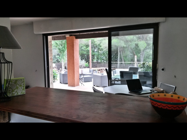 Colocation / Maison 4 pièces de 110 m², Aix-en-Provence / Photo 2