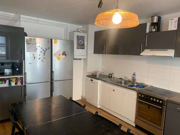 Colocation / Appartement 10 pièces de 209 m², Compiègne, Rue Eugène Floquet / Photo 2