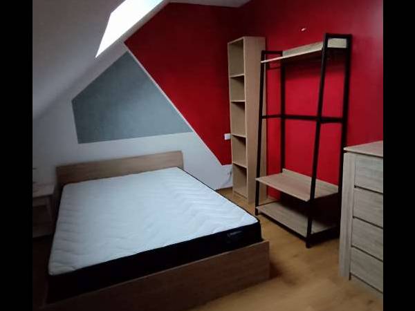 Flatsharing / 7-bedroom house · 120 m², Bourges, Rue Croix Moulte-Joie / Photo 7