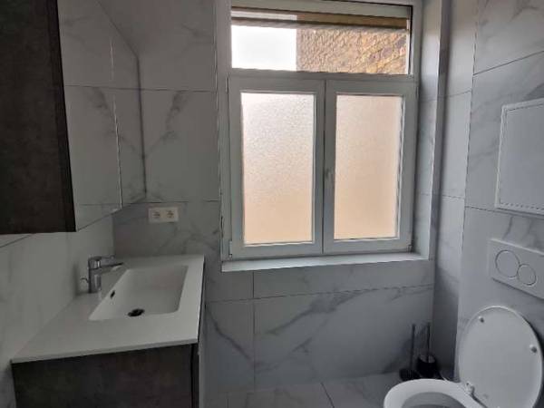 Colocation / Maison 10 pièces de 200 m², Schaerbeek, Rue François Bossaerts / Photo 24