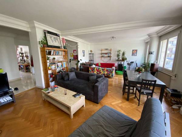 Sous-location / Appartement 5 pièces de 110 m², Grenoble, Place Gustave Rivet / Photo 3