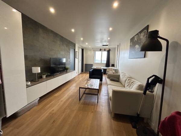 Colocation / Appartement 5 pièces de 96 m², Toulouse, Rue Vestrepain / Photo 2