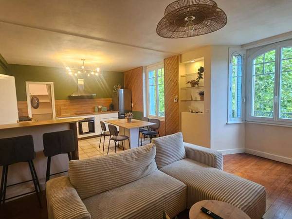 Colocation / Appartement 6 pièces de 110 m², Clermont-Ferrand, Avenue de la République / Photo 2