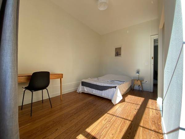Colocation / Appartement 5 pièces de 82 m², Nantes, Rue Adolphe Moitié / Photo 7
