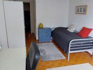 Chambre pour étudiant / Appartement 5 pièces de 140 m², Lausanne, Chemin du Salève