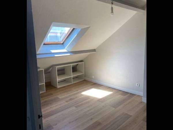 Colocation / Appartement 5 pièces de 35 m², Tours, Rue Michelet / Photo 5