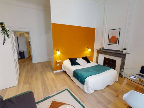 Coliving / Appartement 3 pièces de 85 m², Montpellier, Grand-Rue Jean Moulin / Photo 2