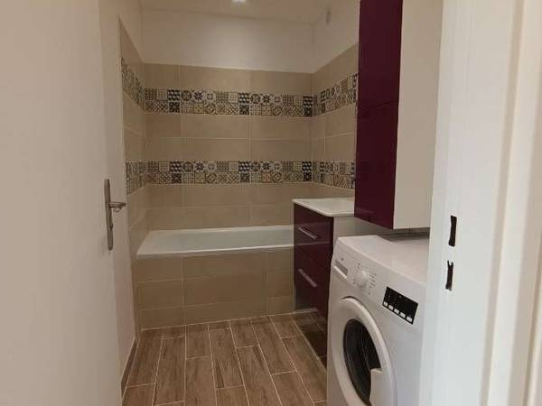 Colocation / Appartement 4 pièces de 70 m², Tours, Place Jules Massenet / Photo 2