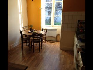 Colocation / Appartement 4 pièces de 52 m², Villeurbanne, Rue Des Deux Freres