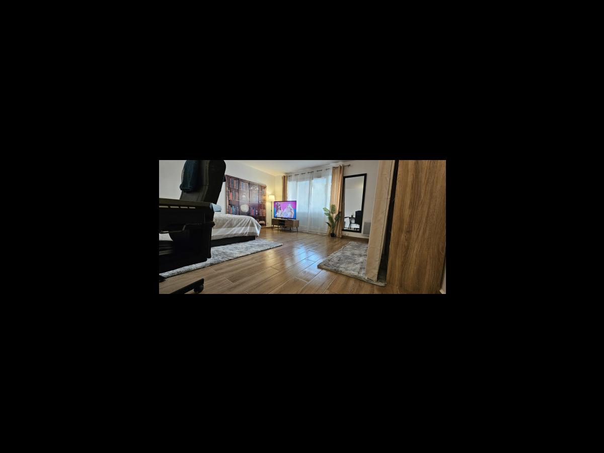 Appartement 3 pièces de 65 m² à Noisy-le-Grand | Colocation | 580€/mois