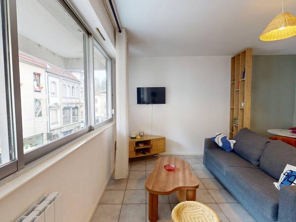 Location / Appartement 2 pièces de 46 m², Mulhouse, Rue des Trois-Rois / Photo 2