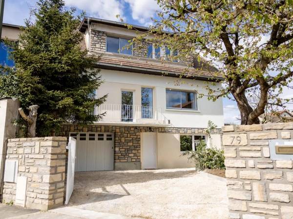 Coliving / Maison 10 pièces de 325 m², Villejuif, Rue du Moulin de Saquet / Photo 2