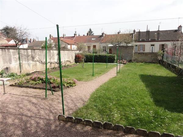 Location / Appartement 3 pièces de 60 m², Le Creusot, Rue Lamartine / Photo 6