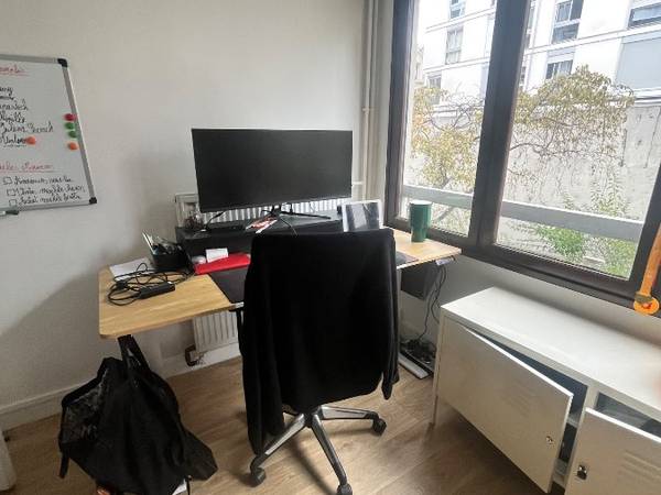 Sous-location / Appartement 3 pièces de 60 m², Paris, Rue Louis Blanc / Photo 2