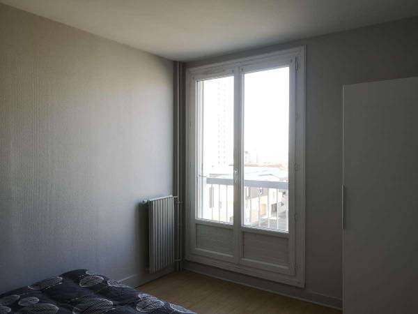 Colocation / Appartement 5 pièces de 83 m², Orléans, Place Voltaire / Photo 2