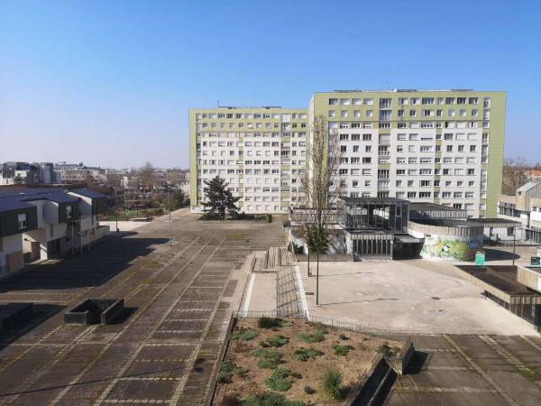 Colocation / Appartement 5 pièces de 83 m², Orléans, Place Voltaire / Photo 7
